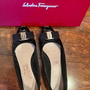 Slavatore Ferragamo black peep toe flats 8.5